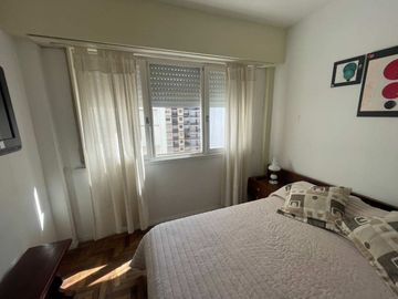 VENTA DEPARTAMENTO 2 AMBIENTES LUMINOSO CENTRO
