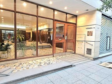 VENTA DEPARTAMENTO 2 AMBIENTES CENTRO