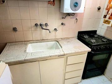 VENTA DEPARTAMENTO 2 AMBIENTES CENTRO