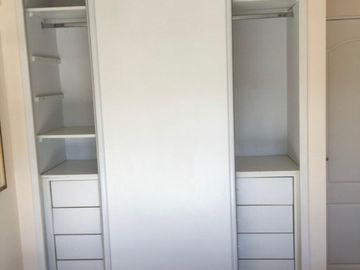 VENTA 2 AMB. CON COCHERA Y BAULERA