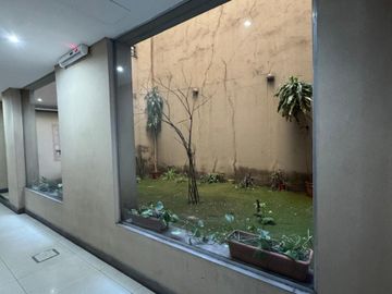 VENTA 2 AMB. CON COCHERA Y BAULERA