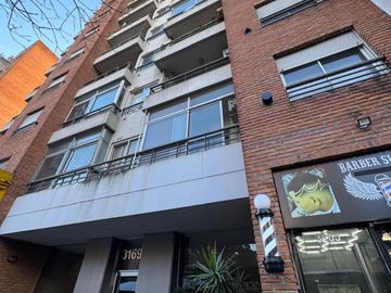 VENTA 2 AMB. CON COCHERA Y BAULERA