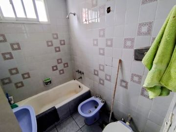 DEPTO 3 AMB EN VENTA ALMAGRO BALCON VISTA ABIERTA