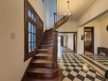 CASA EN ALQUILER LA PLATA