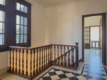 CASA EN ALQUILER LA PLATA