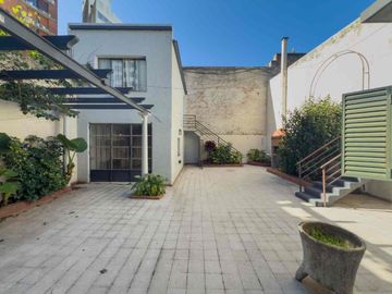 CASA EN ALQUILER LA PLATA
