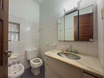 CASA EN ALQUILER LA PLATA