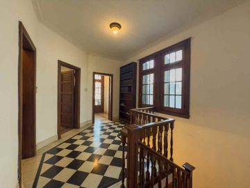 CASA EN ALQUILER LA PLATA