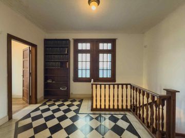CASA EN ALQUILER LA PLATA