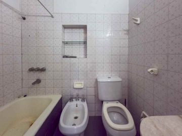 CASA EN ALQUILER LA PLATA