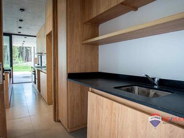 CASA VENTA PINAMAR BARRIO PIONEROS 4 AMBIENTES