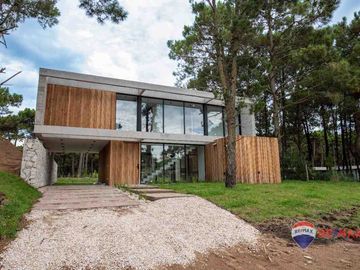 CASA VENTA PINAMAR BARRIO PIONEROS 4 AMBIENTES