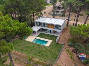 CASA VENTA PINAMAR BARRIO PIONEROS 4 AMBIENTES