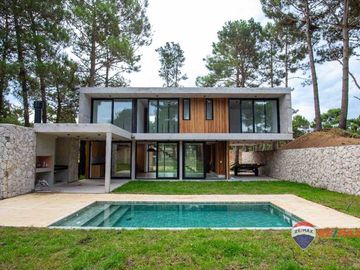 CASA VENTA PINAMAR BARRIO PIONEROS 4 AMBIENTES