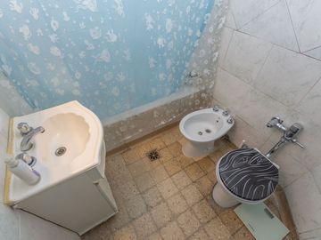 Depto Venta Monserrat 3 ambientes Balcon y Patio