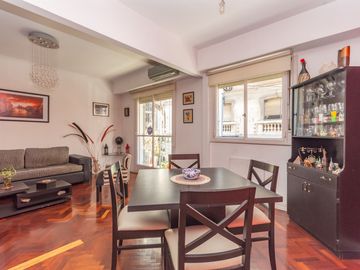 Depto Venta Monserrat 3 ambientes Balcon y Patio