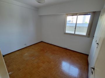 VENTA 4 AMB 2 BAÑOS LIVING 3 HAB CON PLACARD