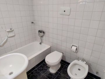 VENTA 4 AMB 2 BAÑOS LIVING 3 HAB CON PLACARD