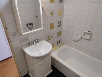 VENTA 4 AMB 2 BAÑOS LIVING 3 HAB CON PLACARD