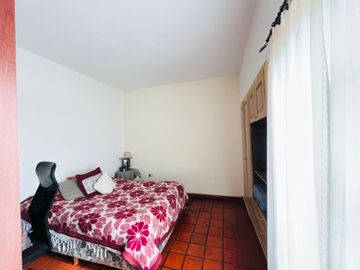 DUPLEX 4 AMB MAS CHALET 3 AMBIENTES EXCELENTE ZONA