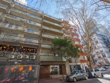 Venta 2 Ambs con Terraza y Cochera en Palermo