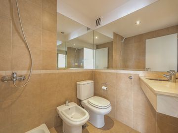 Venta 2 Ambs con Terraza y Cochera en Palermo