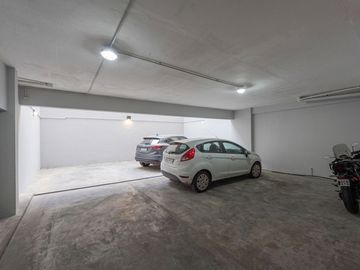 Venta 2 Ambs con Terraza y Cochera en Palermo