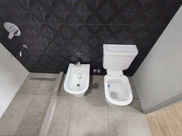 VENTA 2 AMBIENTES ESTRENAR BAÑO SUITE APTO CRÉDITO