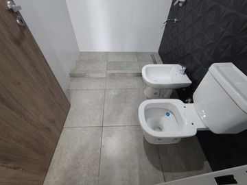 VENTA 2 AMBIENTES ESTRENAR BAÑO SUITE VESTIDOR