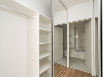 Venta Departamento 4 Ambientes Cochera Devoto