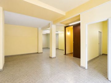 DEPÓSITO Ó LOCAL COMERCIAL 135 M2 CON SÓTANO