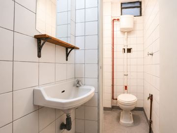DEPÓSITO Ó LOCAL COMERCIAL 135 M2 CON SÓTANO