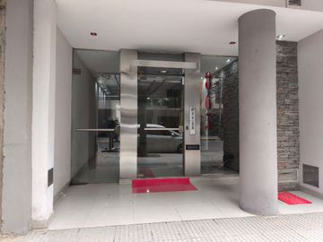 ALQUILER MONOAMBIENTE CON COCINA PARQUE CHACABUCO