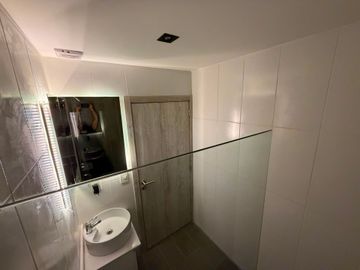 MONOAMBIENTE AMOBLADO CON BALCON VILLA LURO