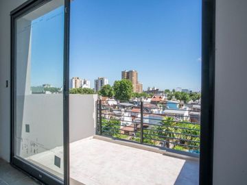 MONOAMBIENTE AMOBLADO CON BALCON VILLA LURO