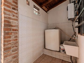 CASA DUPLEX 3 AMB EN VENTA CON PARRILLA POMPEYA