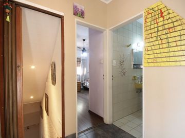 CASA EN VENTA LOTE PROPIO EXCELENTE ESTADO
