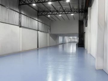 Venta Galpón Deposito a estrenar c/ oficinas
