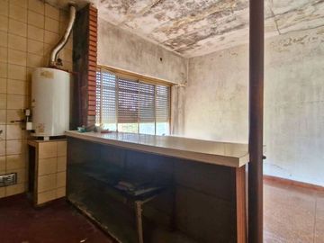 VENTA CASA 3 AMBIENTES ITUZAINGO