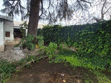 CASA VENTA 3 AMB COCHERA GRAN LOTE + DEPTO 3 AMB
