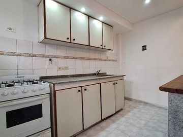 TRIPEX 5 AMBIENTES. LANUS OESTE