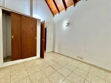 TRIPEX 5 AMBIENTES. LANUS OESTE