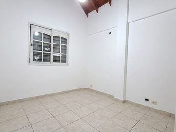TRIPEX 5 AMBIENTES. LANUS OESTE