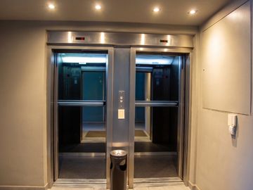 Venta Oficina Piso 12 Único Balcón y Cochera Nuñez