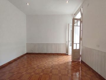 VENTA PH 2 AMB RECICLADO SIN EXPENSAS COLEGIALES
