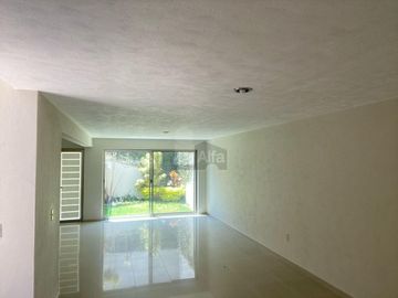 CASA EN RENTA CERCA DEL CENTINELA