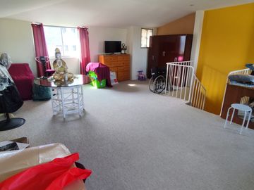 CASA EN VENTA  ALTO LO PLANELLA  DEHESA DE LA VIÑA PUENTE
