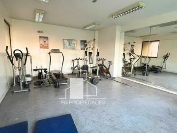ARRIENDO DEPARTAMENTO FRENTE PARQUE LOS REYES 2D 2B