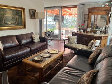 VENTA CASA 4HAB 3BA LAS CONDES