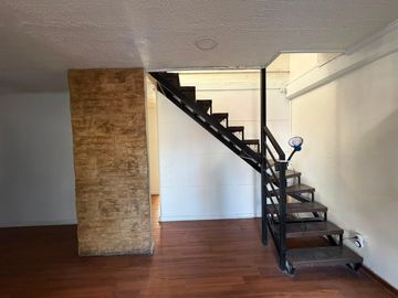 VENDE CASA  3D 1B METRO LO CRUZAT QUILICURA